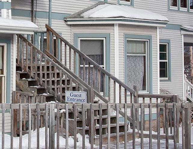 The Sawyer House Bed & Breakfast สเตอร์เจียนเบย์ ภายนอก รูปภาพ